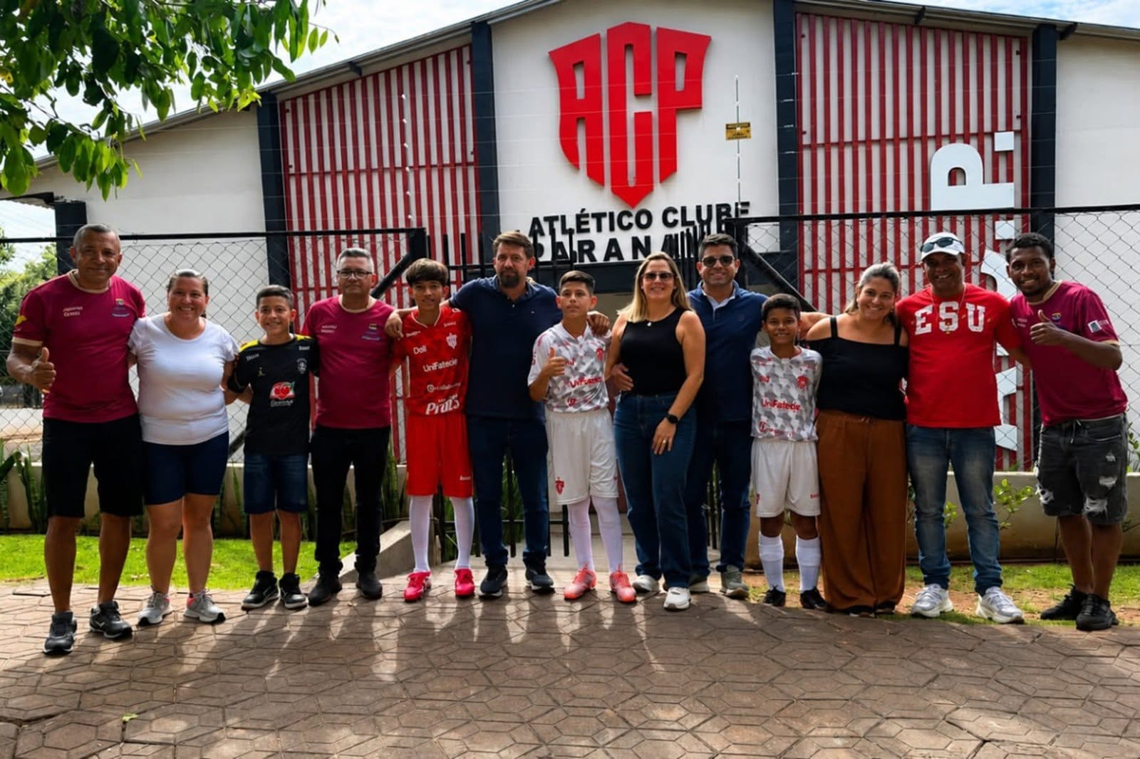 Atletas de Selvíria fazem primeiro treino no Atlético Paranavaí após serem selecionados em competição